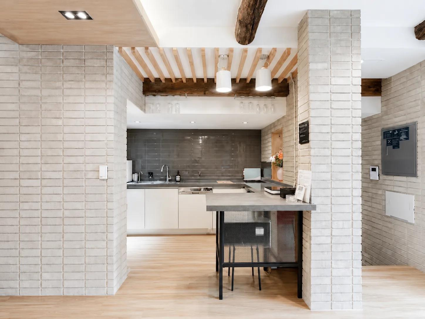 Kitchen with island